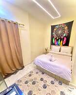 Farsha Pyramids Inn