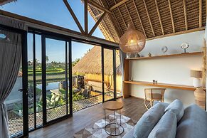 Green Harmony Villa by Betterplace
