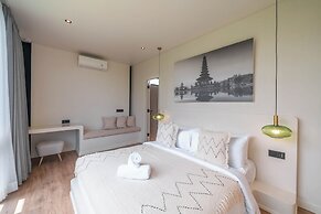 Villa Maverick