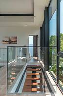 Villa Maverick