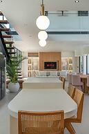 Villa Maverick