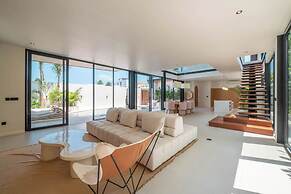 Villa Maverick