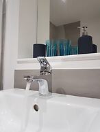 Contractor Bookers at Infinity Apartments