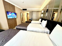 Aven Hotel