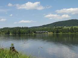 Modish Apartment in Nova Pec Near Lake