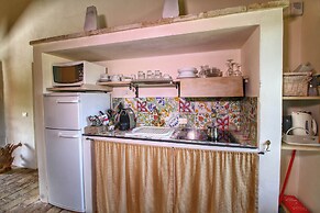 Lush Farmhouse in Umbertide With Pool