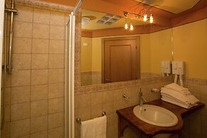 Appealing Apartment Just 7 km From the Beach