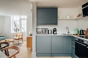The Regency by Nestor