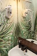 Red Clay SPA Apartments