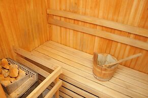 Red Clay SPA Apartments