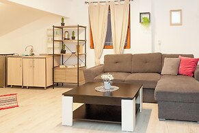 Red Clay SPA Apartments