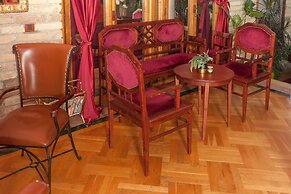 Red Clay SPA Apartments