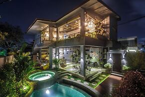 7Rooms Villa Seminyak