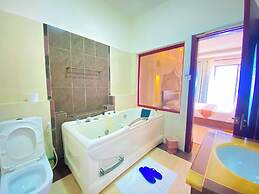 Mfalme Beachfront Apartments