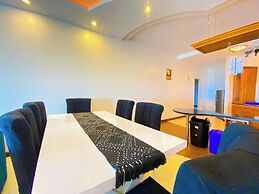 Mfalme Beachfront Apartments