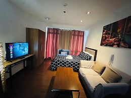 Gramercy Residences 1 bedroom w Balcony
