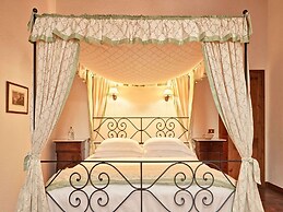 Unique Country House in an old Hamlet