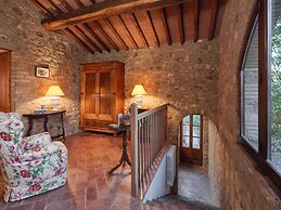 Unique Country House in an old Hamlet