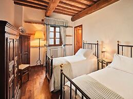 Unique Country House in an old Hamlet