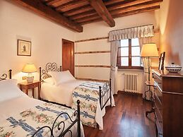 Unique Country House in an old Hamlet