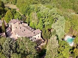 Unique Country House in an old Hamlet