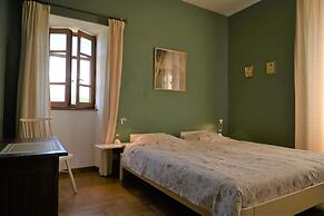 Restful Villa in Largentiere With Swimming Pool