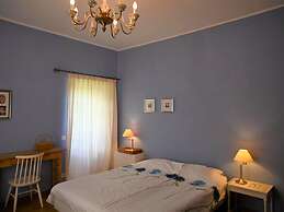 Restful Villa in Largentiere With Swimming Pool