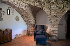 Restful Villa in Largentiere With Swimming Pool