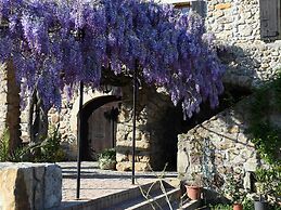 Restful Villa in Largentiere With Swimming Pool