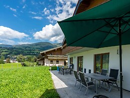 Holiday Home in ski Area in Mittersill