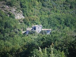 Picturesque Holiday Home in Assisi With Pool