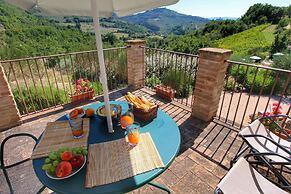 Picturesque Holiday Home in Assisi With Pool