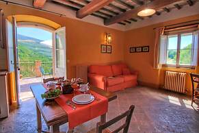 Picturesque Holiday Home in Assisi With Pool