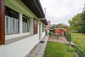 Peaceful Apartment in Lichtenhain With Private Terrace