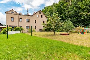 Modern Apartment in Sebnitz With a Terrace in Sebnitz