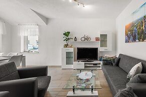 Modern Apartment in Sebnitz With a Terrace in Sebnitz