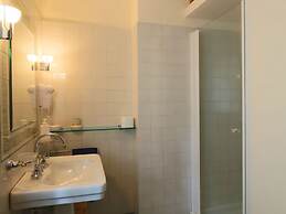 Expensive Villa With Tennis Court in Sinalunga