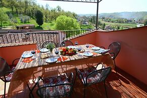 Air-conditioned Flat With Pool and Wellness Area