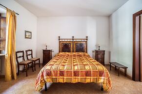 Lovely Apartment in Citerna With Swimming Pool