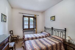 Lovely Apartment in Citerna With Swimming Pool