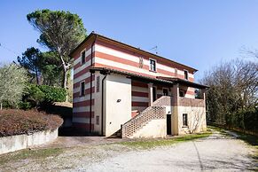 Lovely Apartment in Citerna With Swimming Pool