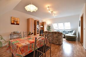Attractive Apartment in Klutz Near the Sea