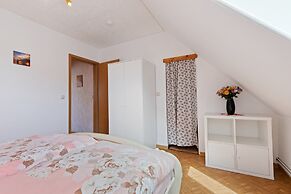 Attractive Apartment in Klutz Near the Sea