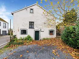 Characteristic Holiday Home in Cherain With Balcony