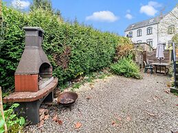 Characteristic Holiday Home in Cherain With Balcony