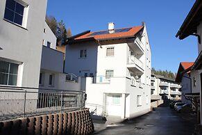 Modern Apartment in Fiss at Ski Bus Stop