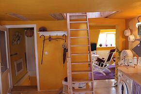 Beautiful Apartment in Damgarten With Garden