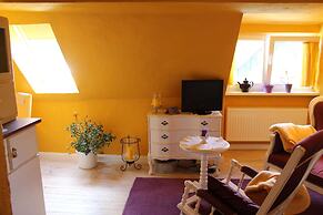 Beautiful Apartment in Damgarten With Garden