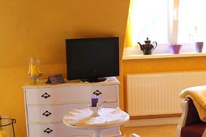 Beautiful Apartment in Damgarten With Garden