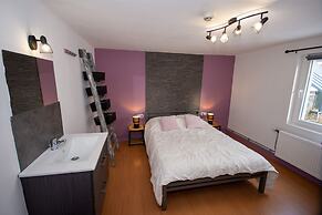 Spacious Mansion in Waimes With Sauna